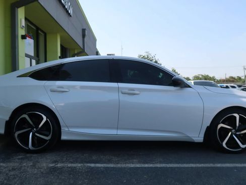 Used 2022 Honda Accord Sport image 8