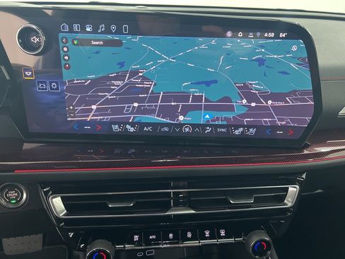 New 2026 Chevrolet Traverse RS image 13