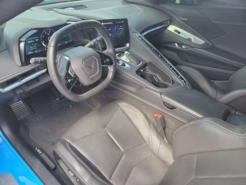 Used 2025 Chevrolet Corvette Stingray Convertible w/ 1LT RWD image 11