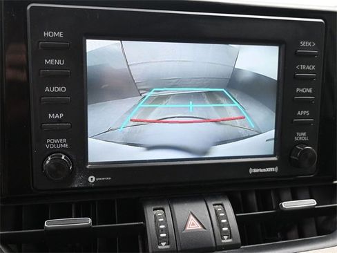 Used 2020 Toyota RAV4 XLE Premium image 28