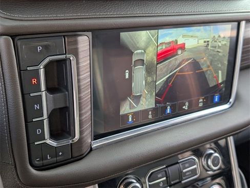 Certified 2023 GMC Yukon Denali image 26