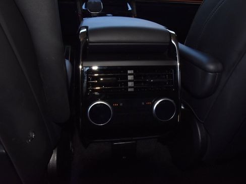 Used 2024 Land Rover Range Rover Sport Dynamic SE image 18