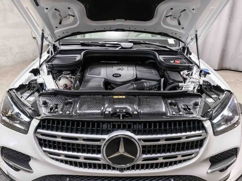 Used 2025 Mercedes-Benz GLE 450e GLE 450e image 28