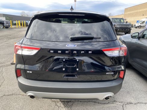 Used 2022 Ford Escape SE w/ Convenience Package image 6