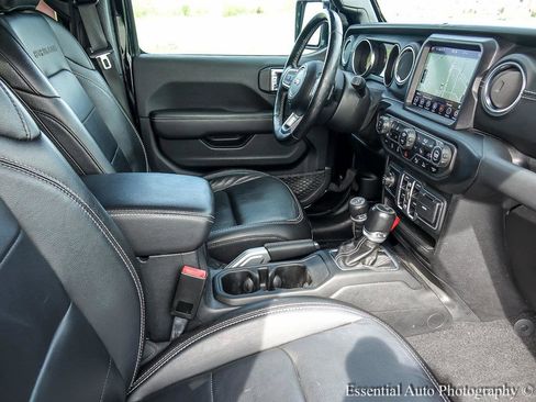 Used 2021 Jeep Gladiator Overland w/ Popular Equipment Package AWD/4WD image 35