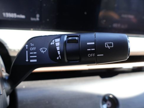 Used 2024 Nissan Ariya AWD image 47