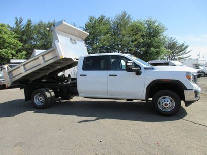 Used 2023 GMC Sierra 3500 Pro w/ Convenience Package