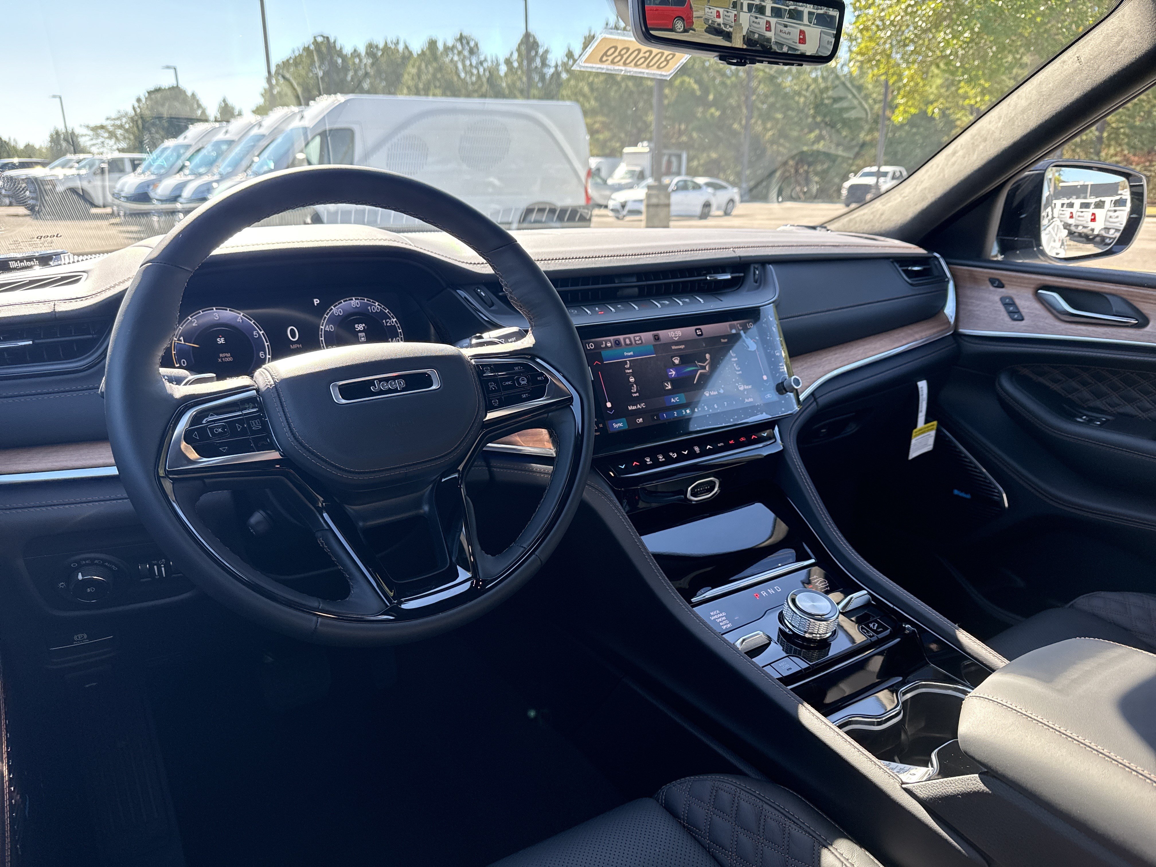 New 2027 Jeep Grand Cherokee Summit AWD/4WD image 23