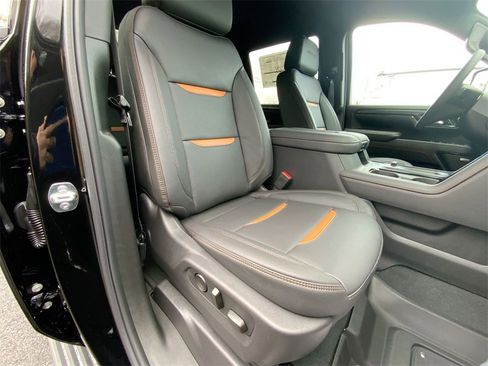 New 2026 GMC Sierra 2500 AT4 w/ AT4 Preferred Package image 27