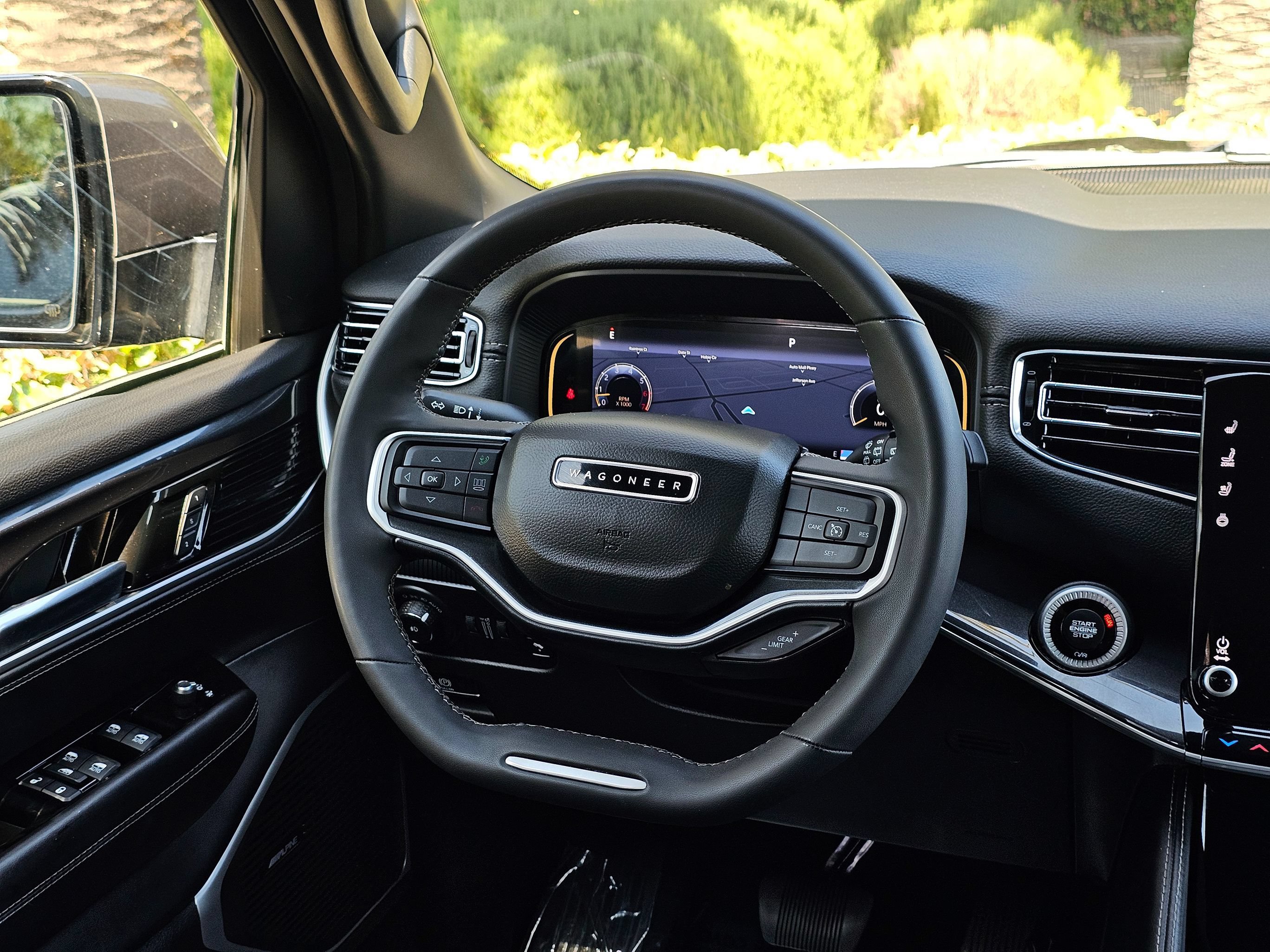 Used 2022 Jeep Wagoneer Series I AWD/4WD image 22