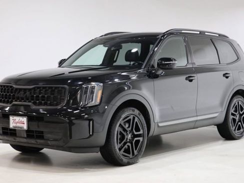 Used 2023 Kia Telluride EX X-Line AWD/4WD image 3