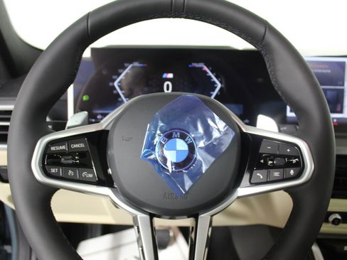 Used 2026 BMW 430i Coupe w/ M Sport Package image 11