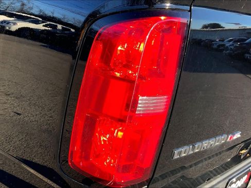 Used 2019 Chevrolet Colorado LT w/ LT Convenience Package RWD image 27