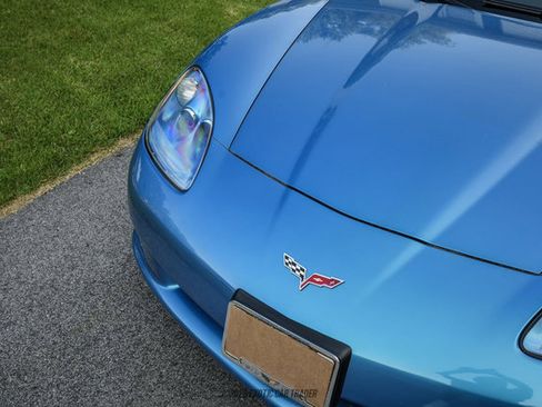 Used 2009 Chevrolet Corvette Coupe w/ Preferred Equipment Group RWD image 70