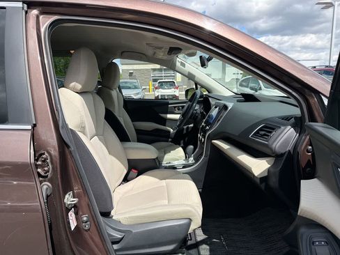 Used 2020 Subaru Ascent Premium w/ Convenience Package AWD/4WD image 27