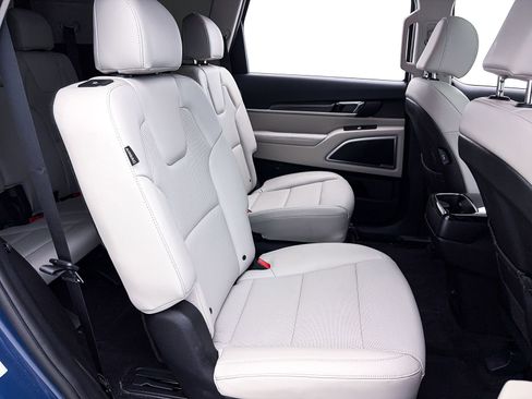 Used 2024 Kia Telluride S w/ S Sunroof Package image 36