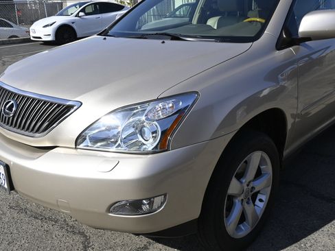 Used 2005 Lexus RX 330 AWD image 10