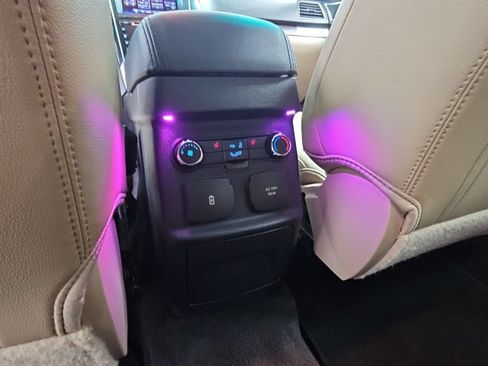 Used 2016 Ford Explorer Limited FWD image 30
