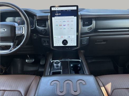 Used 2023 Ford Expedition Max King Ranch image 9