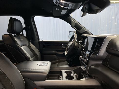 Used 2024 RAM 1500 Laramie image 41