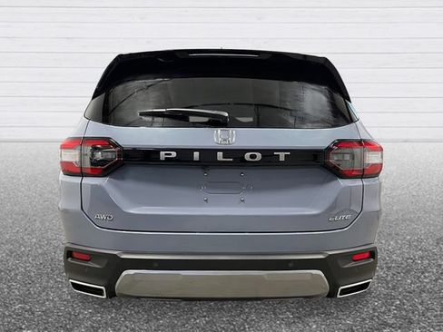 New 2026 Honda Pilot Elite image 4