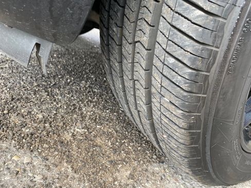 Used 2021 BMW X5 xDrive40i w/ Convenience Package image 32