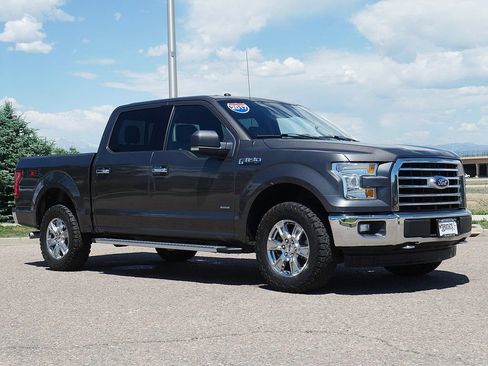 Used 2017 Ford F150 XLT w/ Equipment Group 302A Luxury AWD/4WD image 7