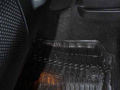 Used 2016 Jeep Wrangler Unlimited Sport AWD/4WD image 14