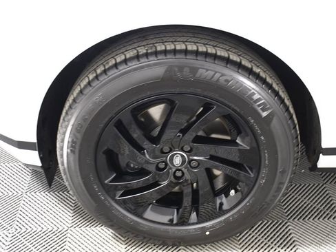 New 2026 Land Rover Range Rover Evoque S image 11