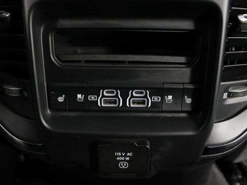 Used 2024 RAM 1500 Limited AWD/4WD image 22