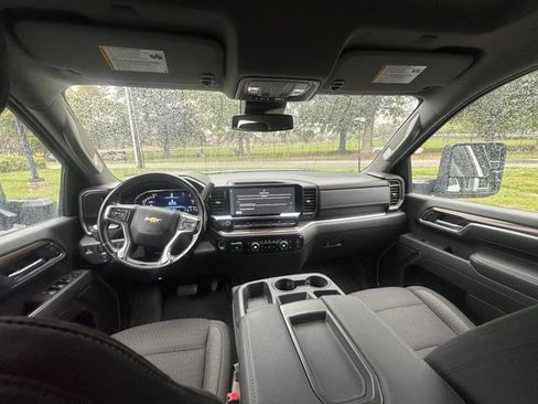 Used 2025 Chevrolet Silverado 3500 LT w/ Convenience Package AWD/4WD image 10