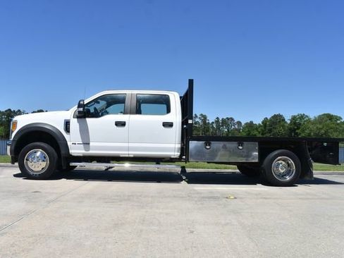 Used 2017 Ford F450 XL w/ Power Equipment Group image 9