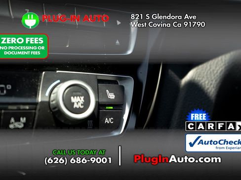 Used 2018 BMW 320i Sedan w/ Convenience Package RWD image 24