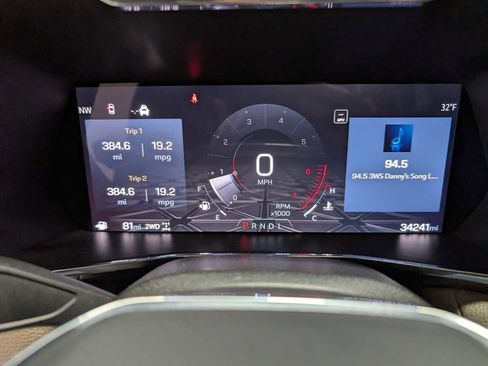 Certified 2023 GMC Canyon Denali image 25