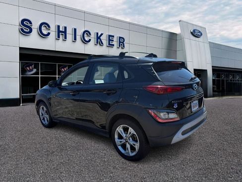 Used 2023 Hyundai Kona SEL w/ Convenience Package FWD image 3