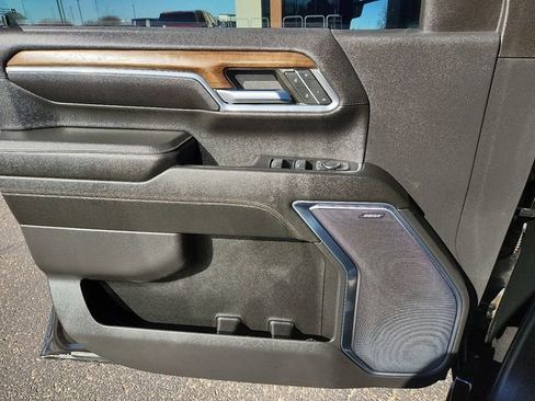 Certified 2024 Chevrolet Silverado 3500 High Country image 15