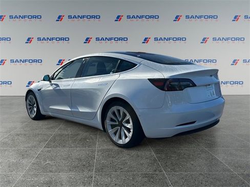 Used 2018 Tesla Model 3 Long Range image 3