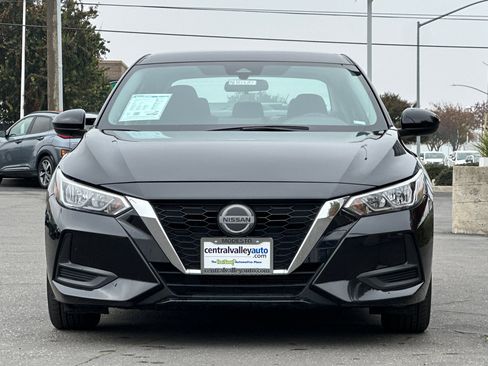 Certified 2023 Nissan Sentra SV image 9