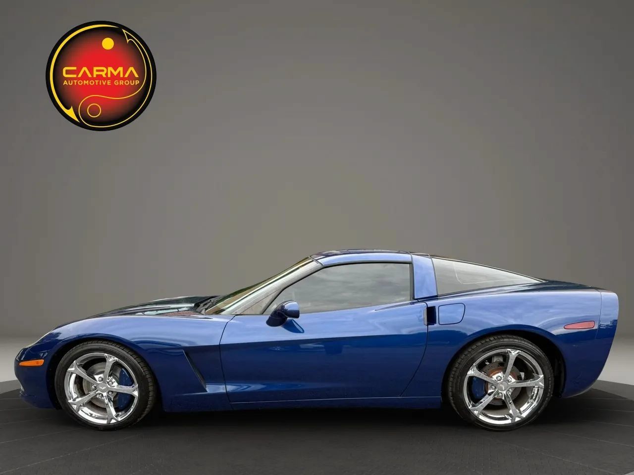 Used 2005 Chevrolet Corvette Coupe w/ Preferred Equipment Group RWD image 2