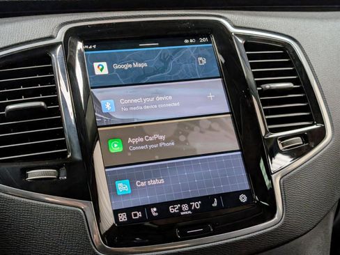 Used 2025 Volvo XC90 B6 Plus image 39