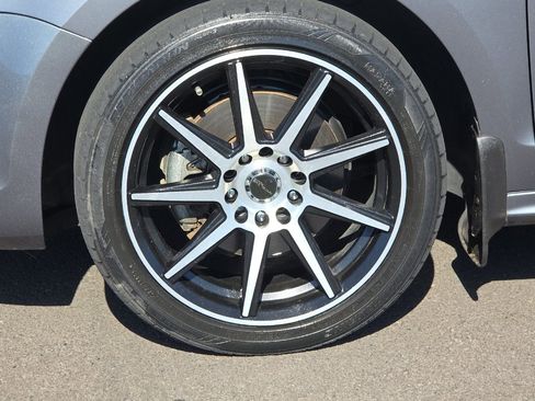 Used 2012 Volkswagen Jetta TDI FWD image 25