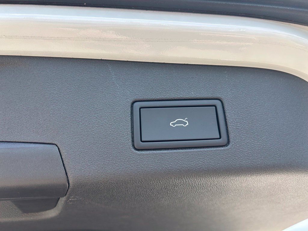 Used 2024 Volkswagen ID.4 S RWD image 47