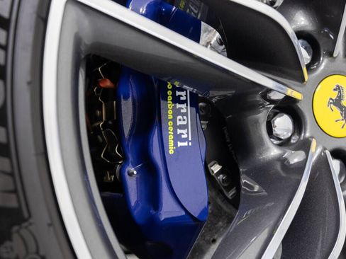 Certified 2024 Ferrari Roma Spider RWD image 31