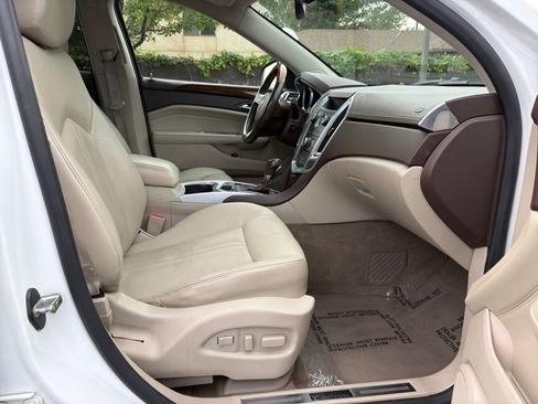 Used 2010 Cadillac SRX Premium AWD/4WD image 27