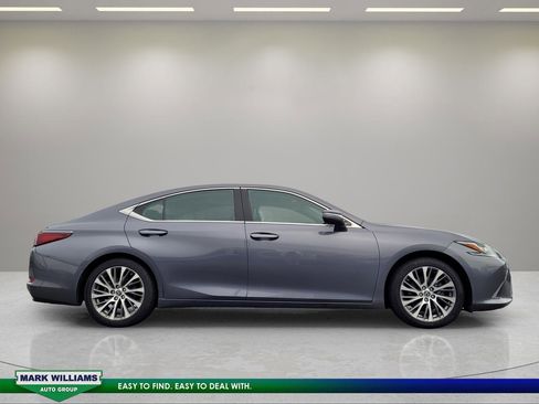 Used 2019 Lexus ES 350 w/ Premium Package FWD image 2