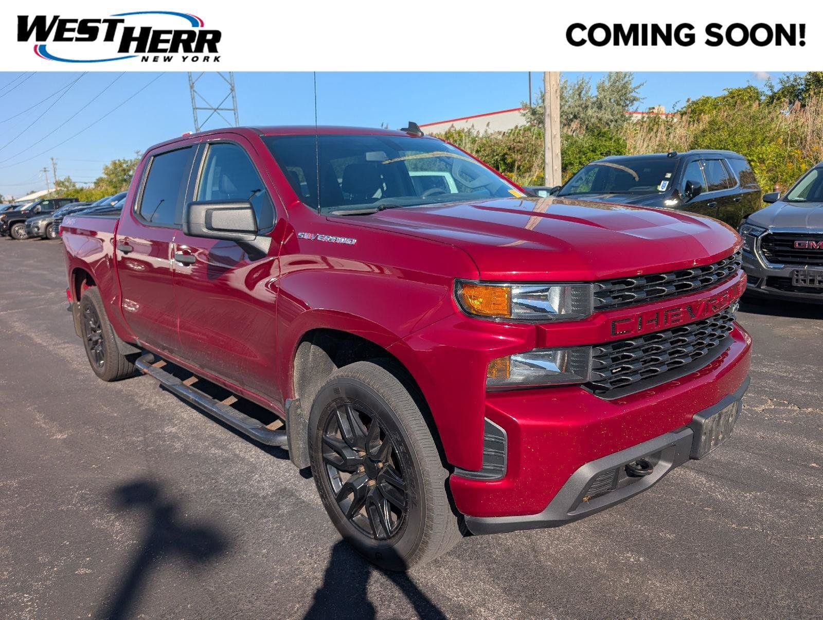 Used 2021 Chevrolet Silverado 1500 Custom AWD/4WD image 1
