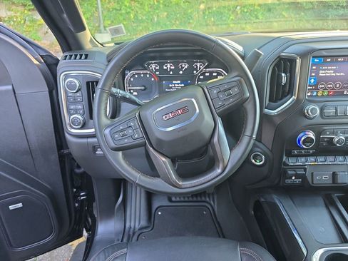 Used 2023 GMC Sierra 2500 AT4 w/ AT4 Preferred Package image 23