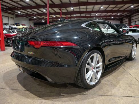 Used 2017 Jaguar F-TYPE S AWD/4WD image 8