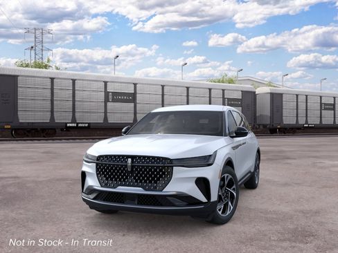 New 2026 Lincoln Nautilus Premier AWD/4WD image 2