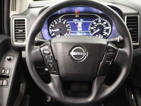 Used 2024 Nissan Frontier SV image 34